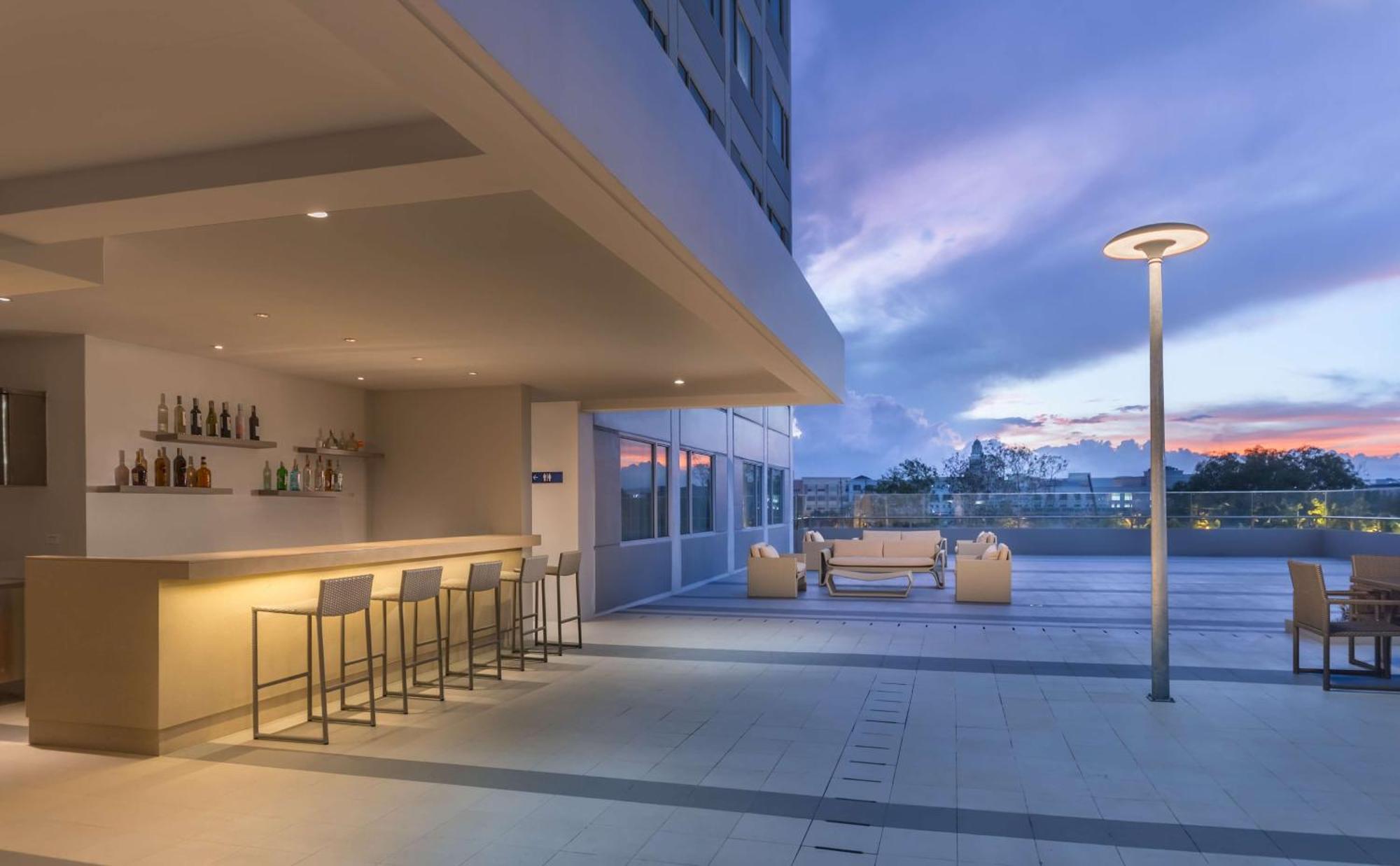 Park Inn By Radisson Iloilo Exteriér fotografie